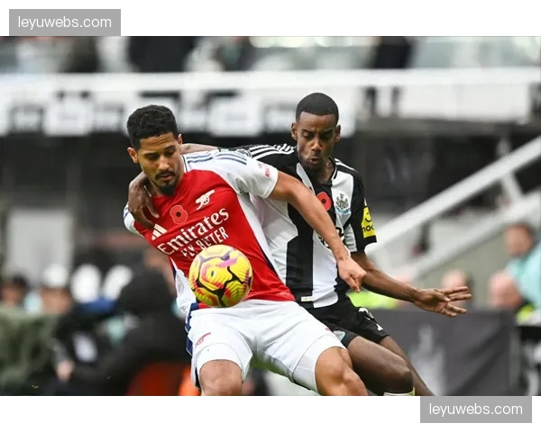 纽卡斯尔2-1逆转狼队，伊萨克攻入制胜球