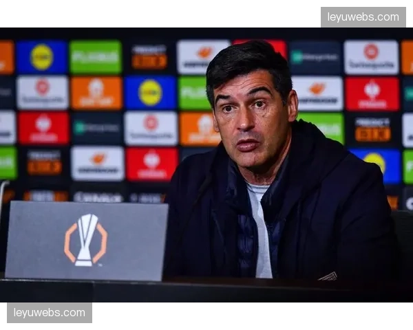 里尔主帅保罗-丰塞卡接受专访,谈队内巴西年轻球员的培养计划 里尔主帅保罗-丰塞卡接受专访,谈队内巴西年轻球员的培养计划